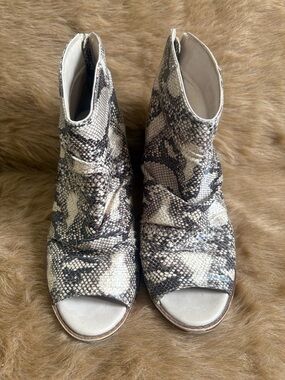 Zigi Soho Black and Cream Snake-Print Peep-Toe Booties